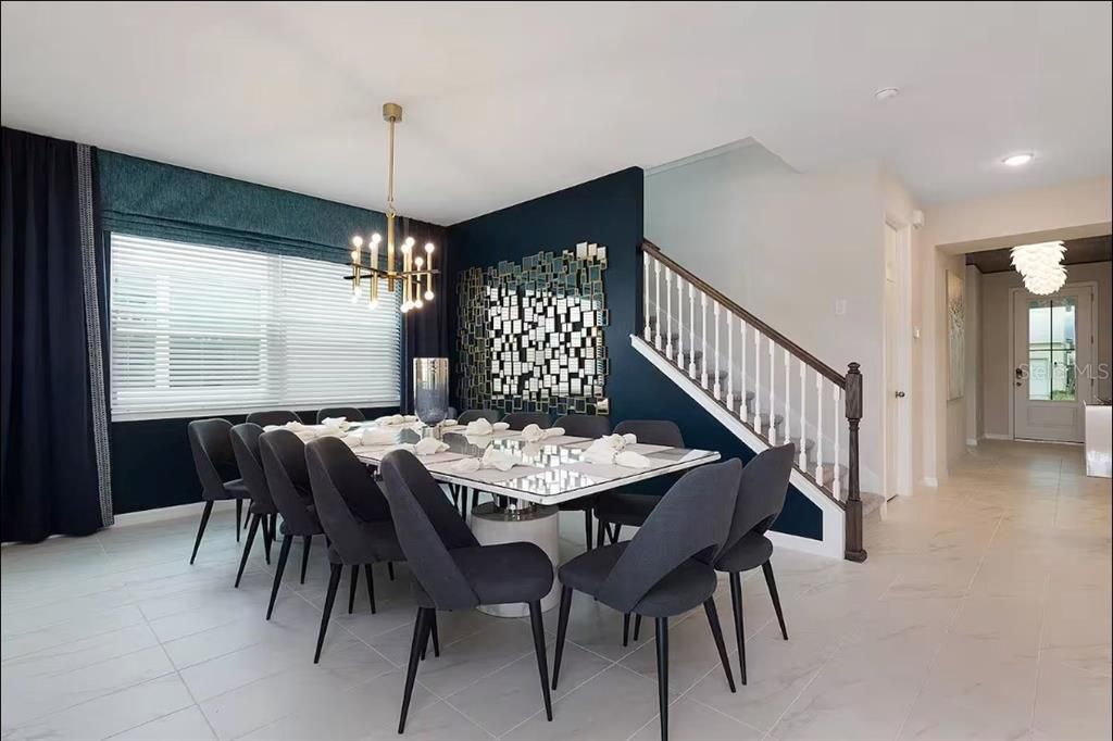For Sale: $799,000 (9 beds, 6 baths, 4828 Square Feet)