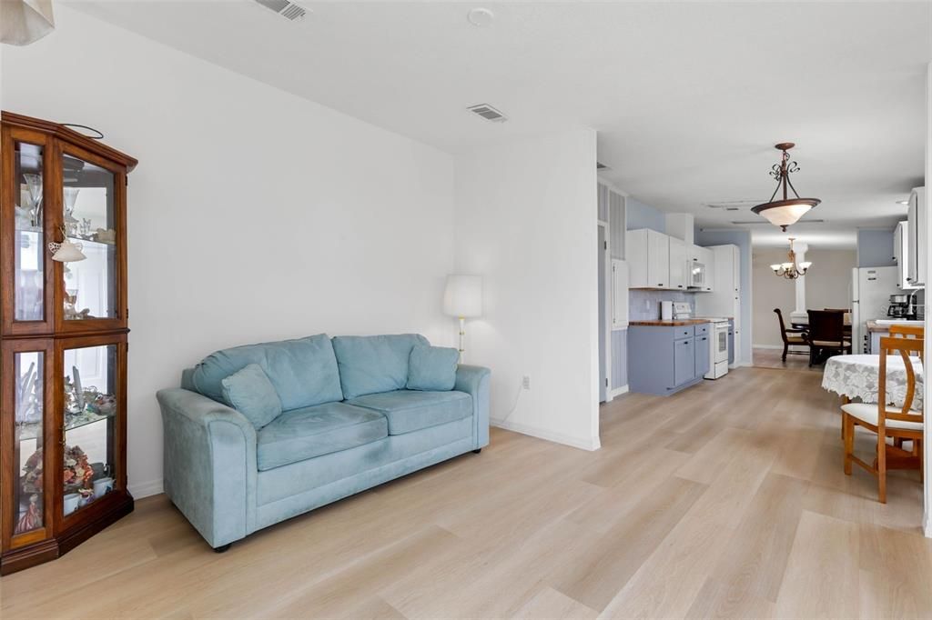 En Venta: $259,900 (3 camas, 2 baños, 1436 Pies cuadrados)