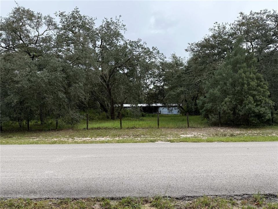 For Sale: $125,000 (3 beds, 2 baths, 924 Square Feet)
