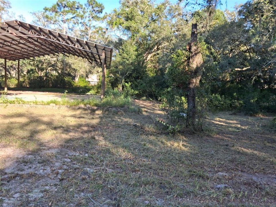 For Sale: $125,000 (3 beds, 2 baths, 924 Square Feet)