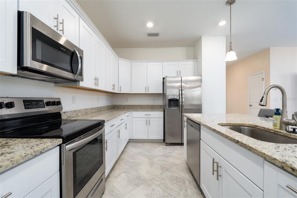 For Sale: $464,000 (4 beds, 3 baths, 2027 Square Feet)