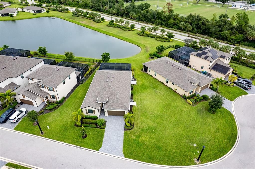 For Sale: $464,000 (4 beds, 3 baths, 2027 Square Feet)