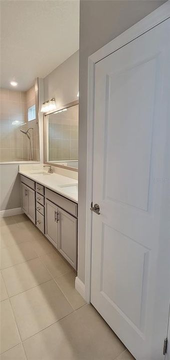 В аренду: $2,600 (3 спален, 2 ванн, 2018 Квадратных фут)