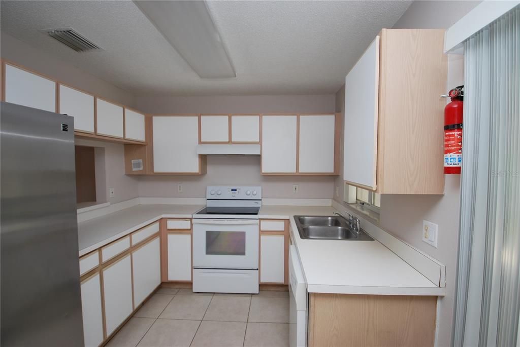 For Rent: $1,950 (2 beds, 2 baths, 1490 Square Feet)