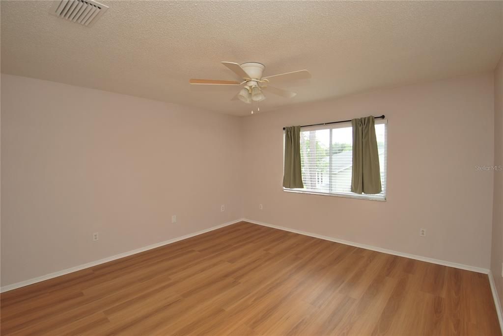 For Rent: $1,950 (2 beds, 2 baths, 1490 Square Feet)