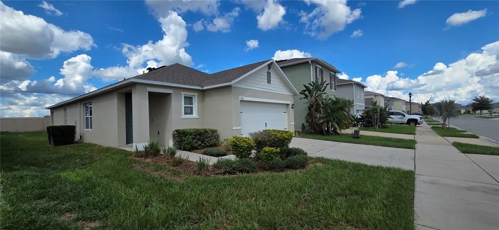 For Sale: $267,500 (3 beds, 2 baths, 1529 Square Feet)