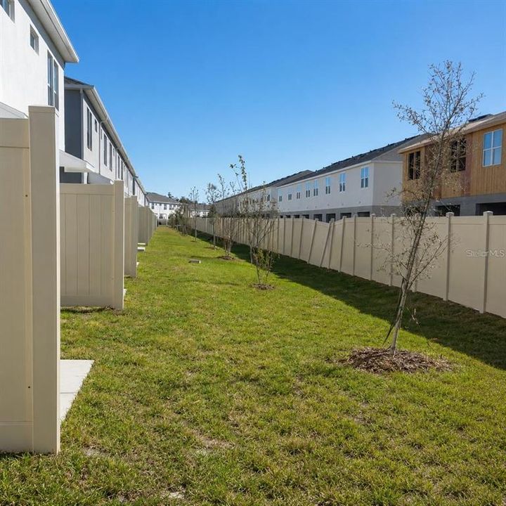 For Rent: $2,000 (3 beds, 2 baths, 1840 Square Feet)