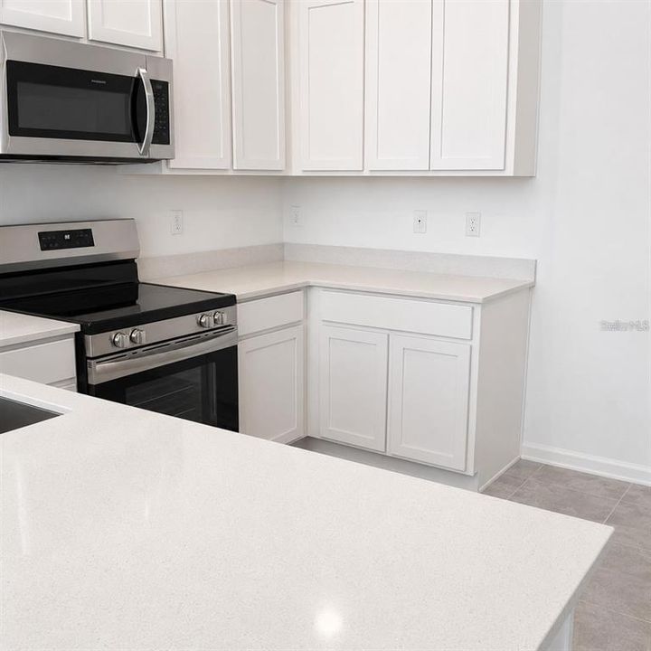 For Rent: $2,000 (3 beds, 2 baths, 1840 Square Feet)