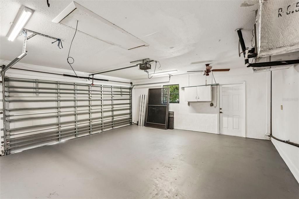 For Sale: $259,900 (2 beds, 2 baths, 1248 Square Feet)