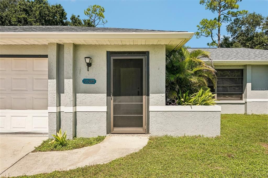 For Sale: $259,900 (2 beds, 2 baths, 1248 Square Feet)