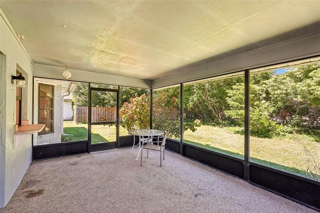 For Sale: $259,900 (2 beds, 2 baths, 1248 Square Feet)