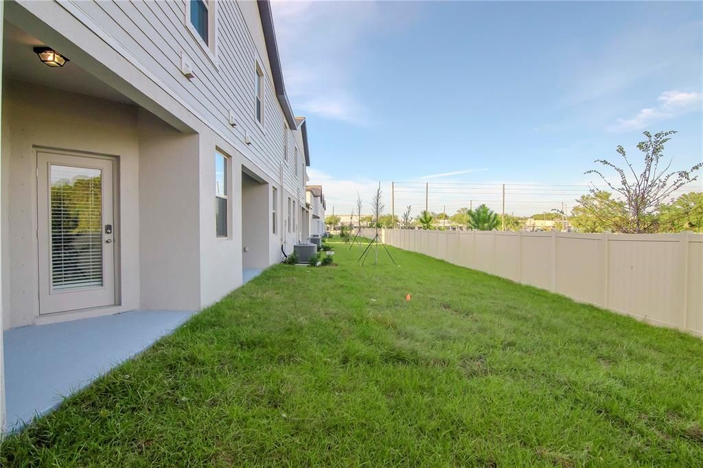For Rent: $2,800 (5 beds, 2 baths, 2251 Square Feet)