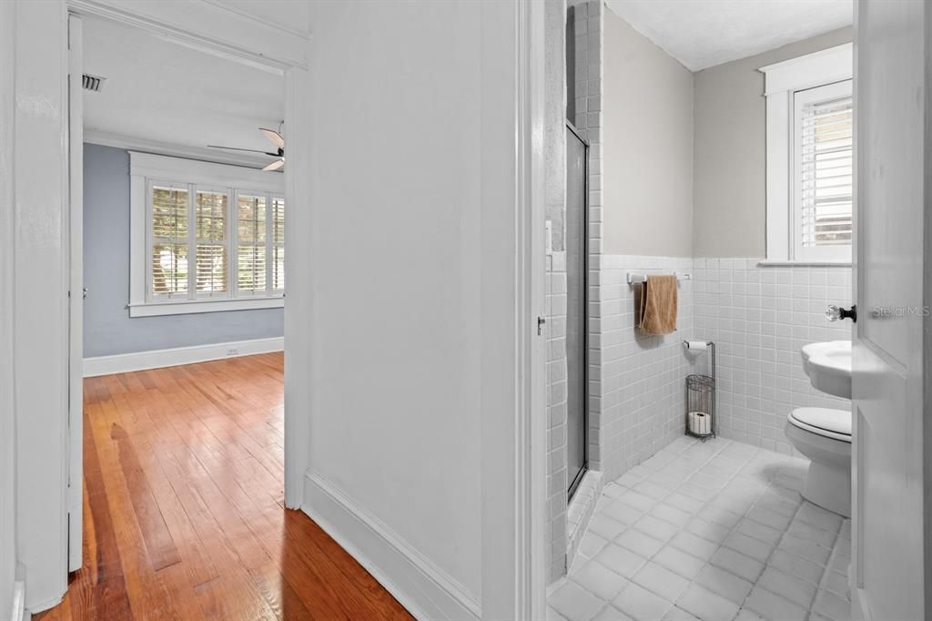 En Venta: $519,000 (2 camas, 2 baños, 1301 Pies cuadrados)