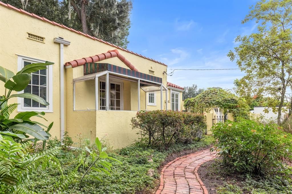En Venta: $519,000 (2 camas, 2 baños, 1301 Pies cuadrados)