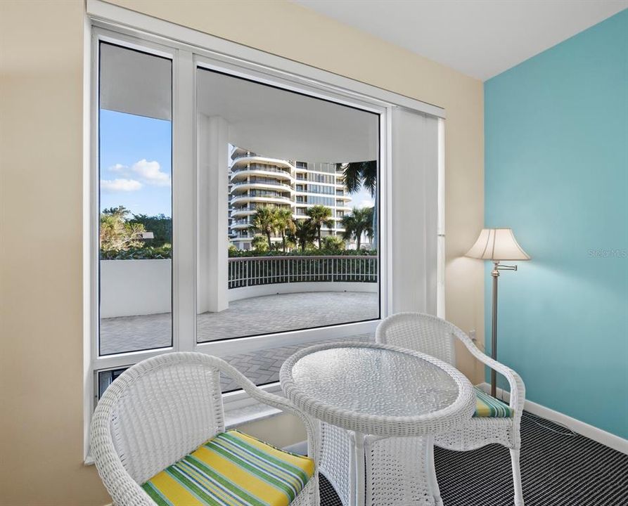 For Sale: $2,000,000 (3 beds, 2 baths, 2410 Square Feet)