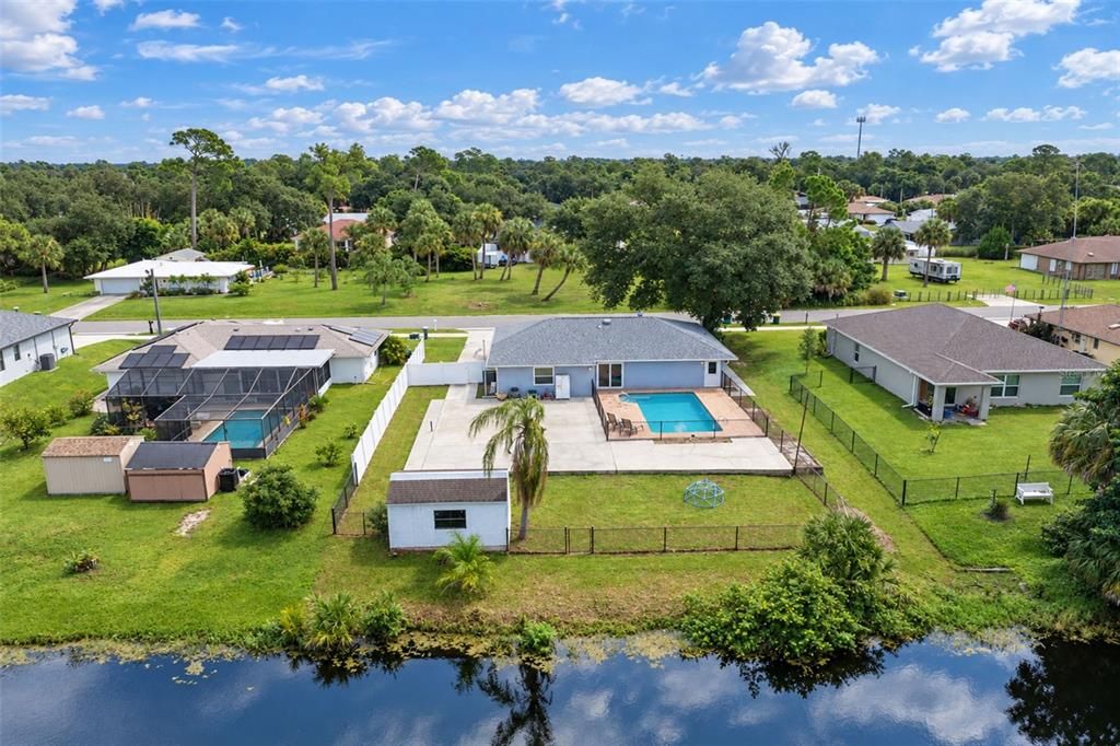 For Sale: $335,000 (4 beds, 2 baths, 1950 Square Feet)