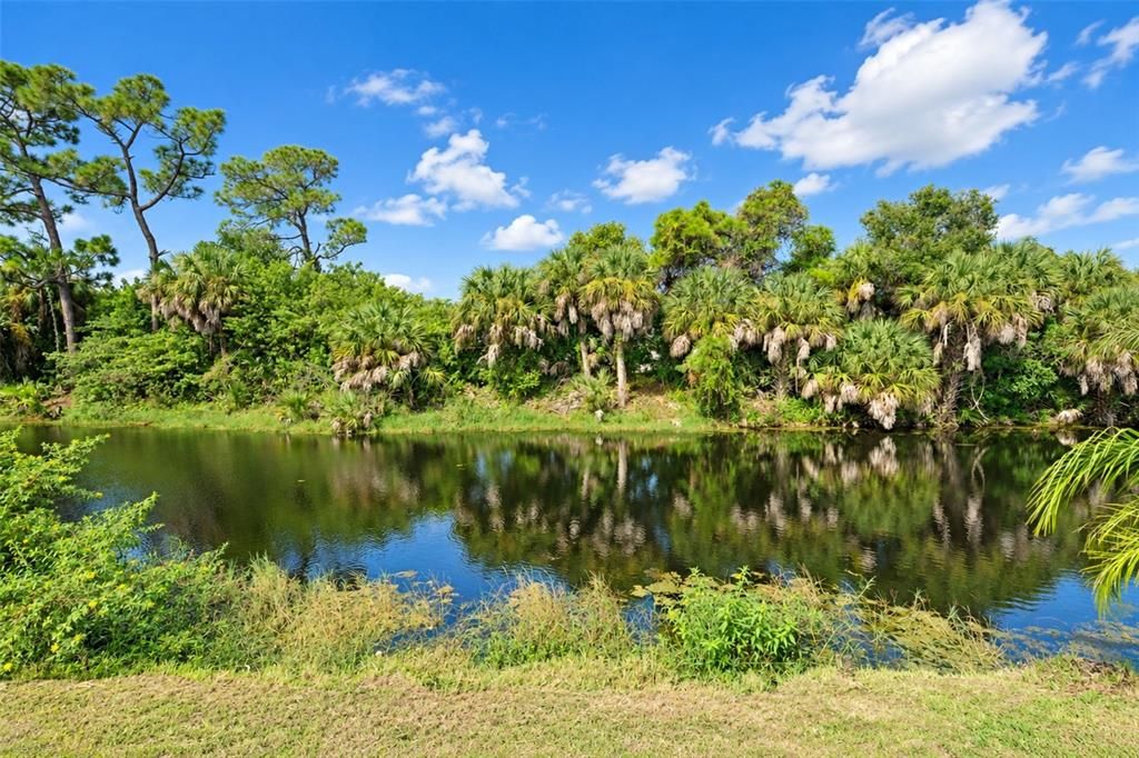 For Sale: $335,000 (4 beds, 2 baths, 1950 Square Feet)