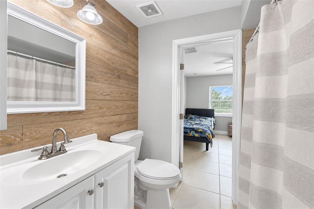 For Sale: $335,000 (4 beds, 2 baths, 1950 Square Feet)