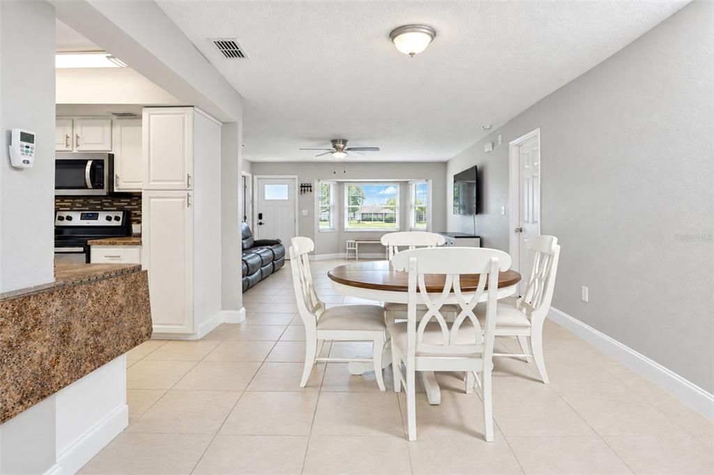 For Sale: $335,000 (4 beds, 2 baths, 1950 Square Feet)