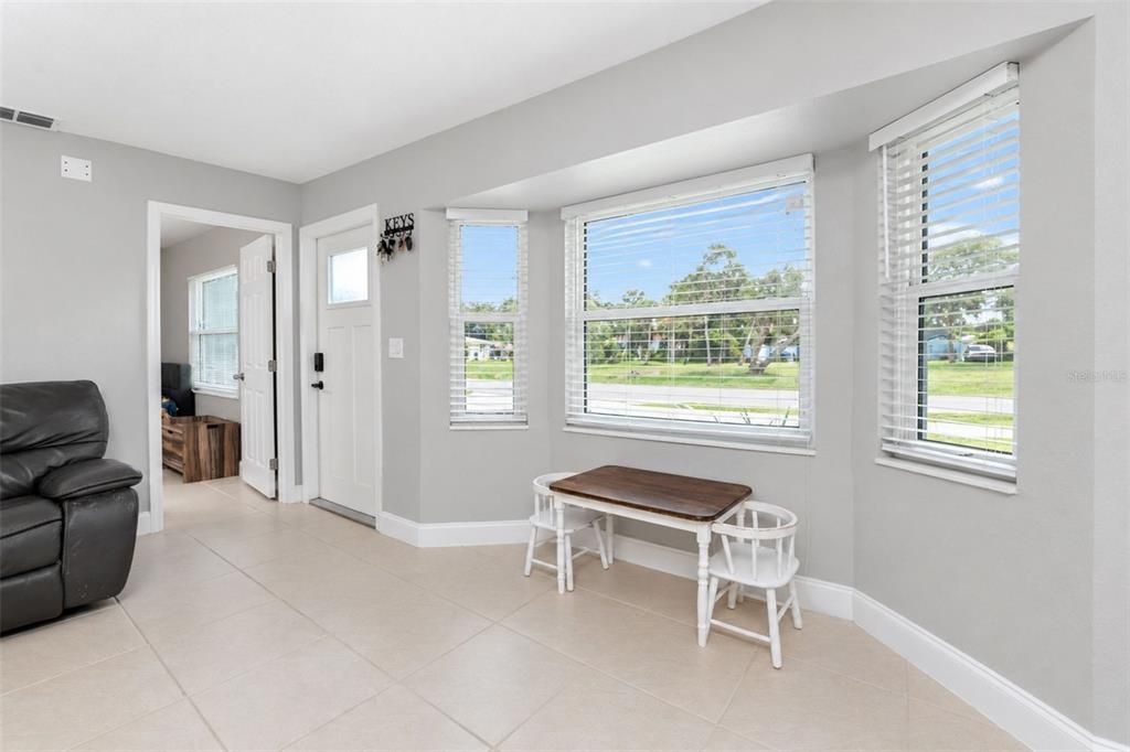 For Sale: $335,000 (4 beds, 2 baths, 1950 Square Feet)