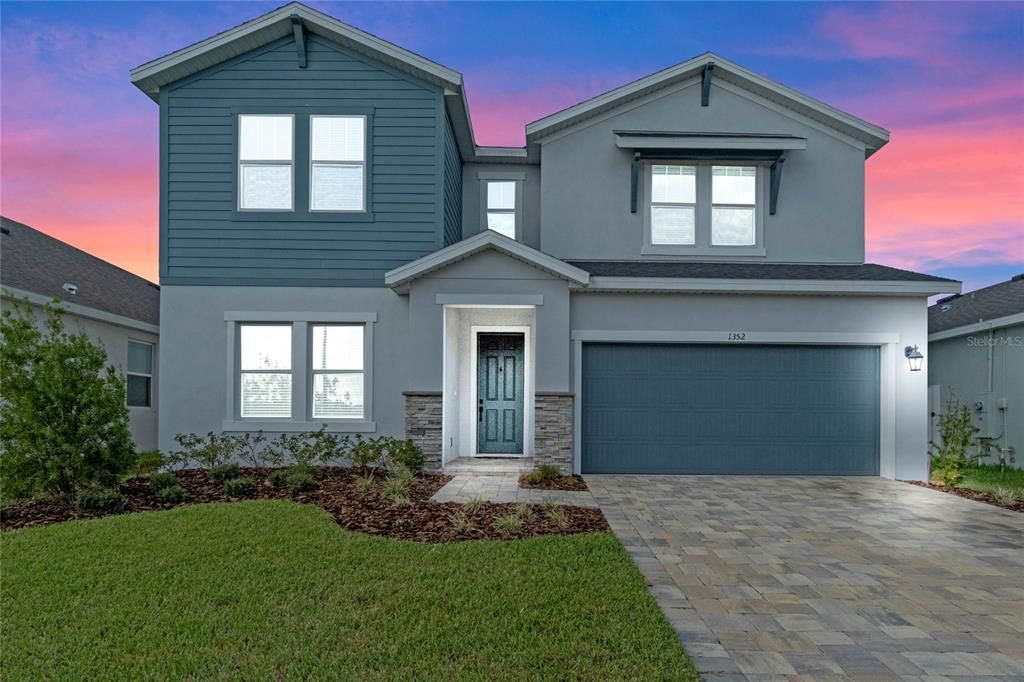 For Sale: $594,900 (5 beds, 3 baths, 3220 Square Feet)