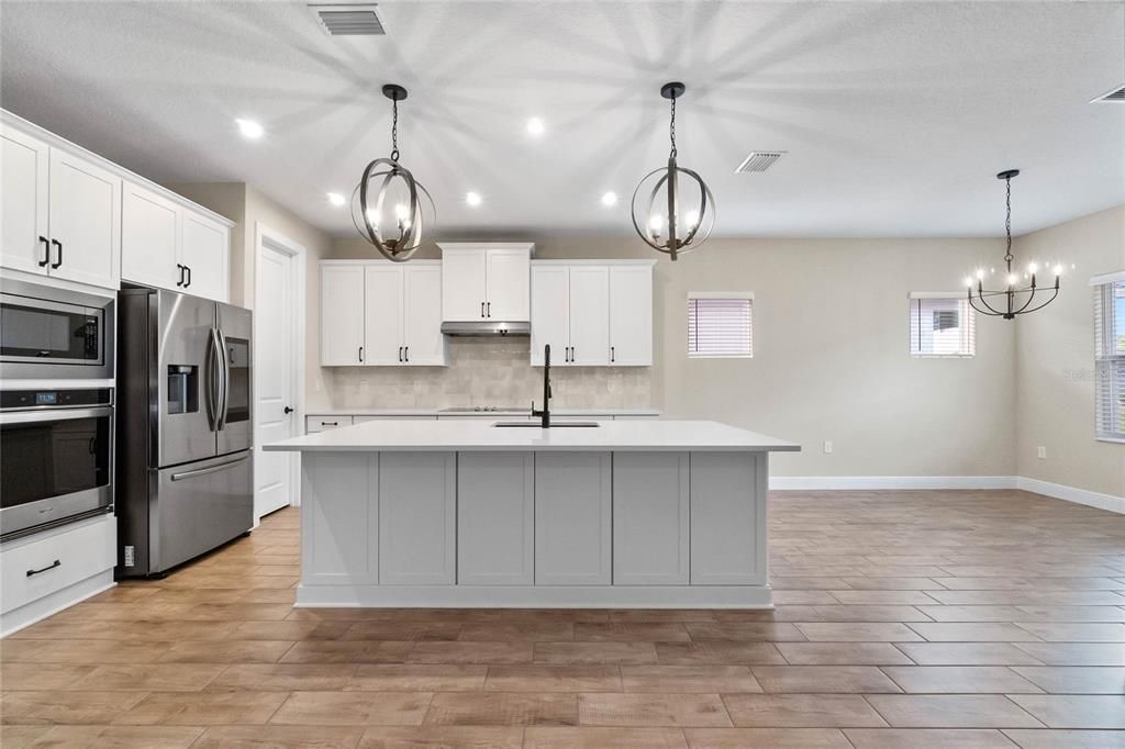 For Sale: $594,900 (5 beds, 3 baths, 3220 Square Feet)
