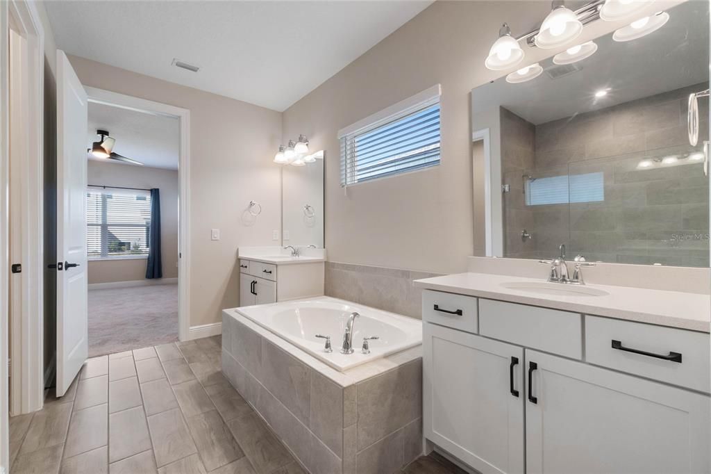 For Sale: $594,900 (5 beds, 3 baths, 3220 Square Feet)