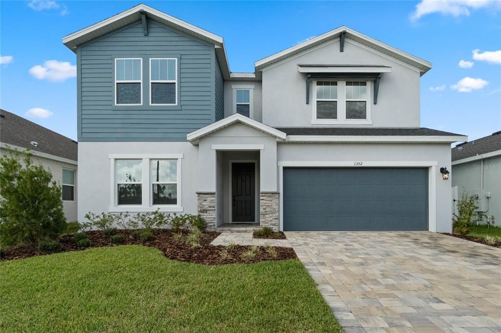 For Sale: $594,900 (5 beds, 3 baths, 3220 Square Feet)