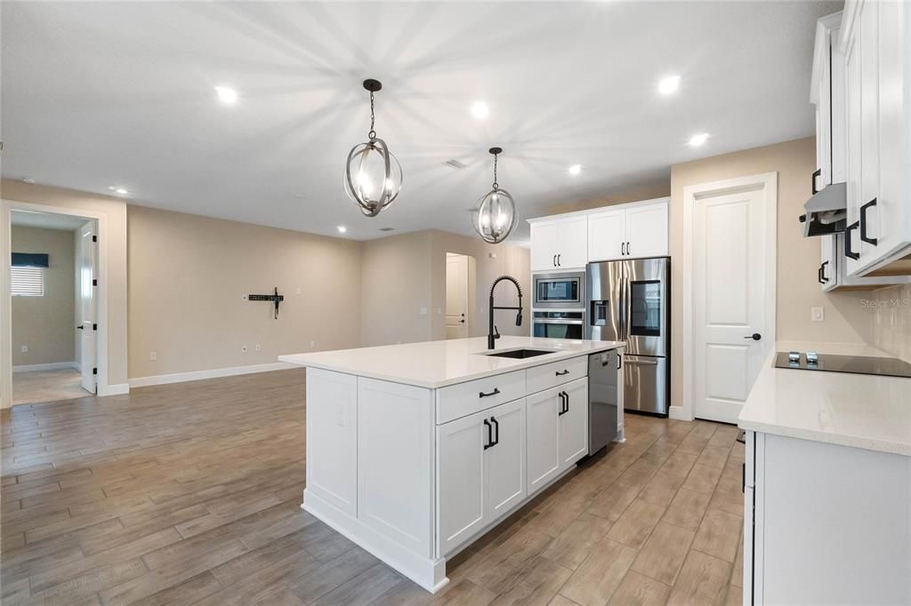 For Sale: $594,900 (5 beds, 3 baths, 3220 Square Feet)