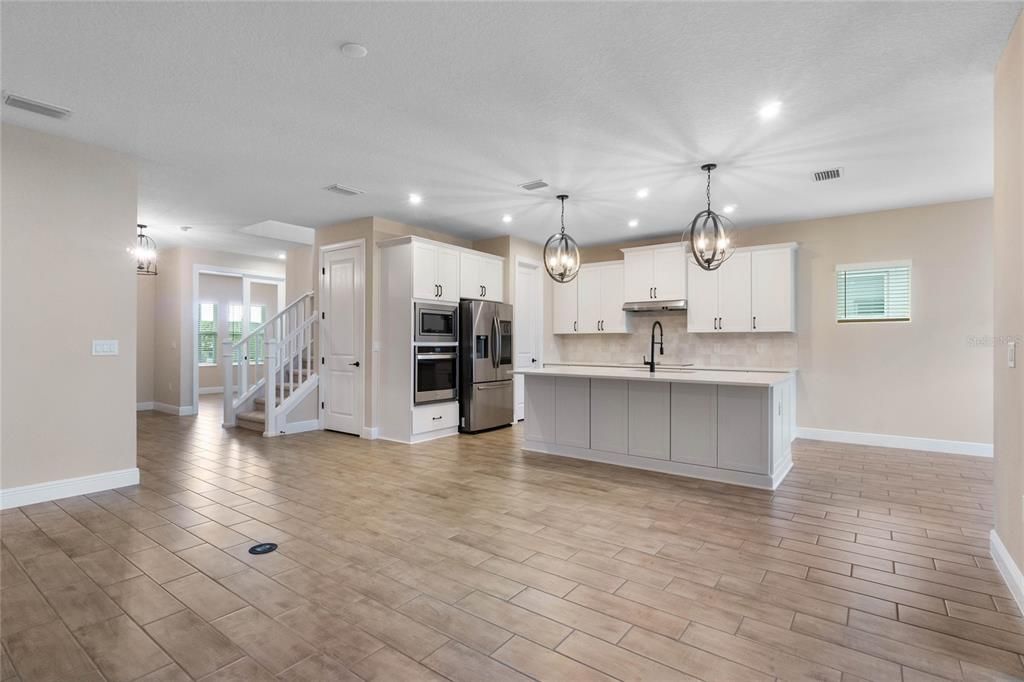 For Sale: $594,900 (5 beds, 3 baths, 3220 Square Feet)
