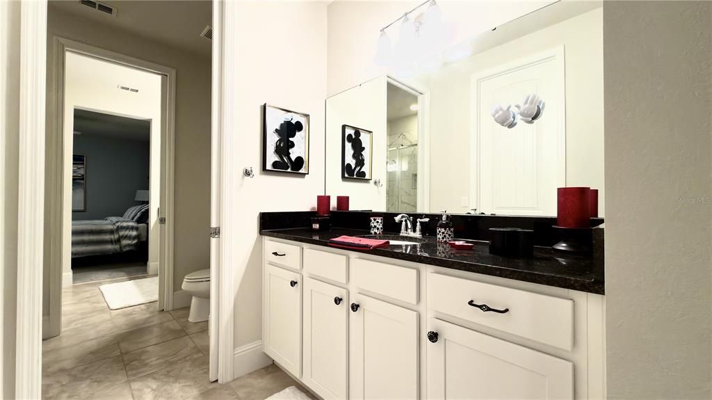 For Sale: $1,350,000 (4 beds, 4 baths, 4150 Square Feet)