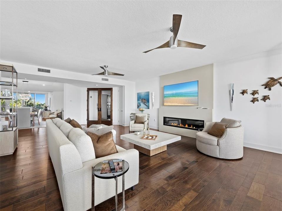 En Venta: $1,699,000 (2 camas, 2 baños, 2369 Pies cuadrados)