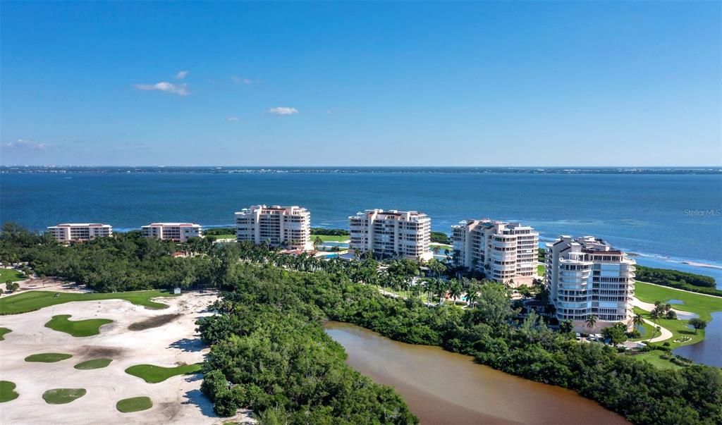 En Venta: $1,699,000 (2 camas, 2 baños, 2369 Pies cuadrados)