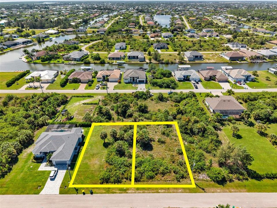 En Venta: $39,000 (0.23 acres)
