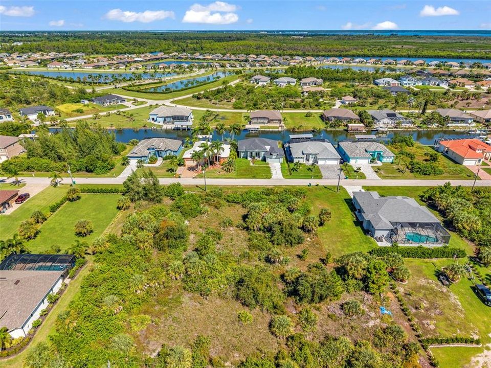 En Venta: $39,000 (0.23 acres)