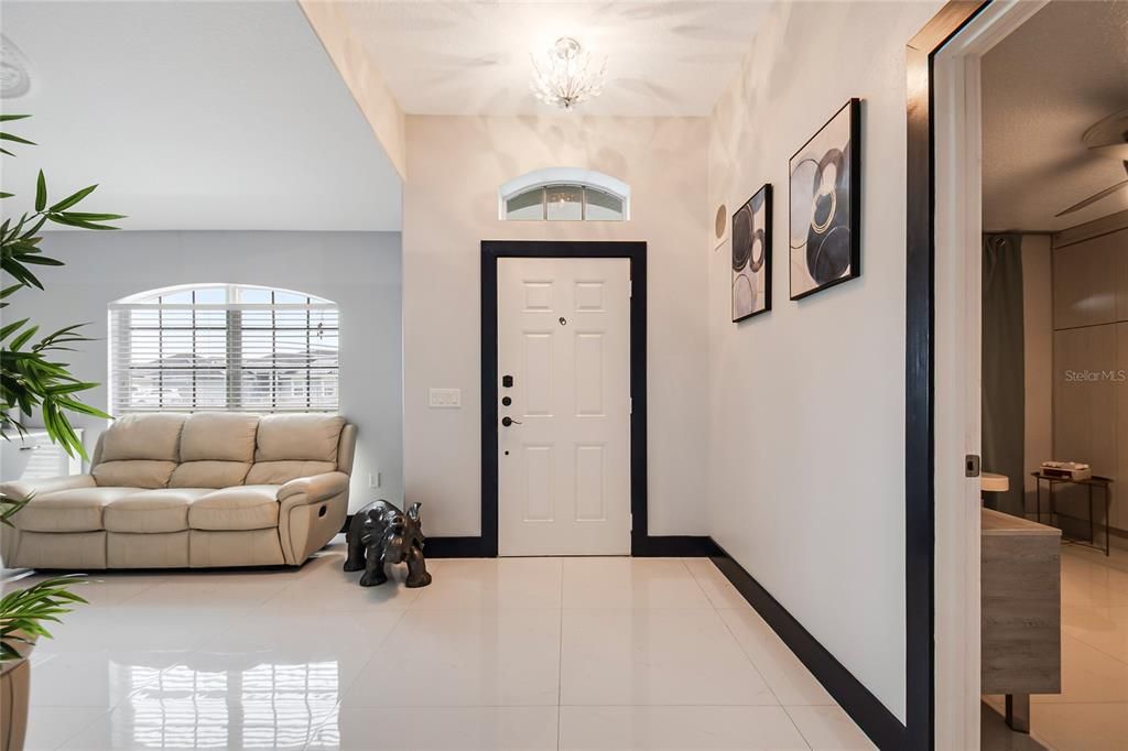 En Venta: $395,500 (4 camas, 2 baños, 1770 Pies cuadrados)