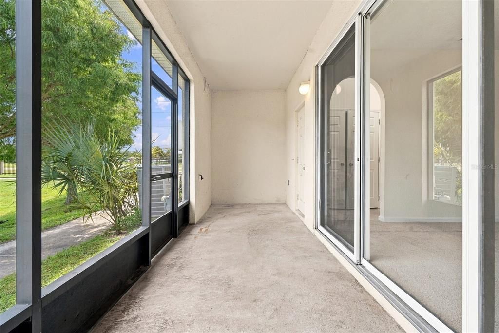 En Venta: $240,000 (3 camas, 3 baños, 1504 Pies cuadrados)