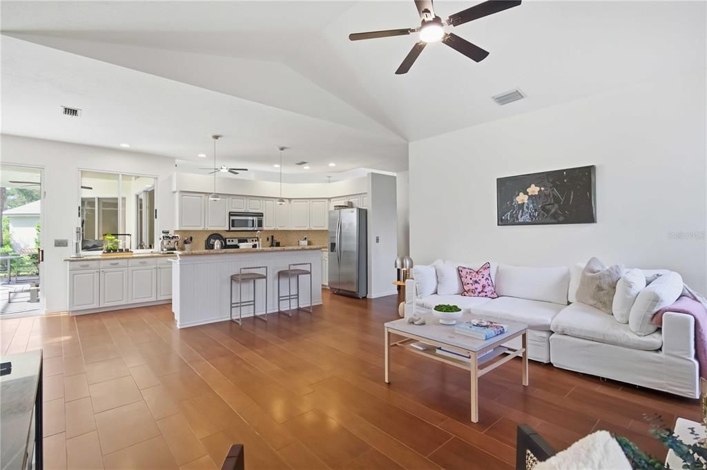 For Sale: $625,000 (3 beds, 2 baths, 2137 Square Feet)