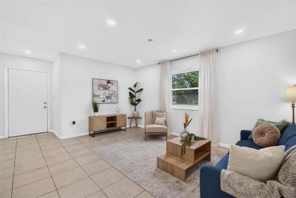 For Sale: $389,900 (3 beds, 2 baths, 1092 Square Feet)