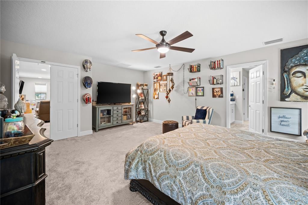For Sale: $570,000 (5 beds, 3 baths, 3448 Square Feet)