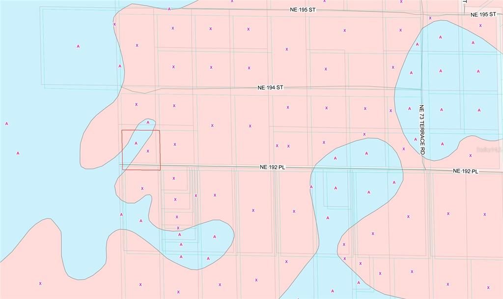 待售: $52,500 (2.27 acres)