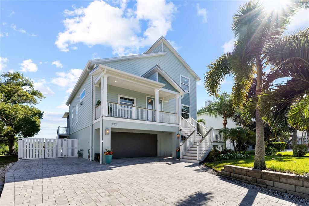 待售: $1,399,000 (3 贝兹, 3 浴室, 2467 平方英尺)