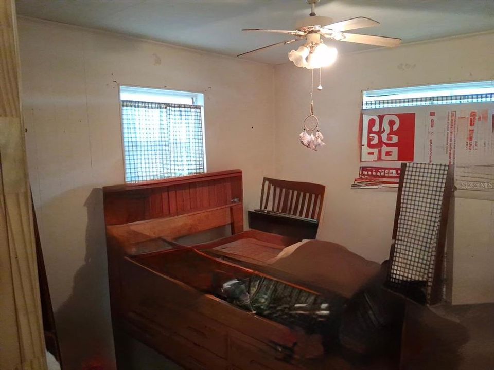 For Sale: $180,000 (3 beds, 2 baths, 1134 Square Feet)