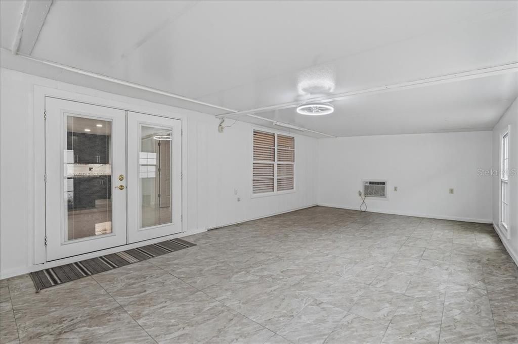 En Renta: $2,750 (3 camas, 2 baños, 1795 Pies cuadrados)