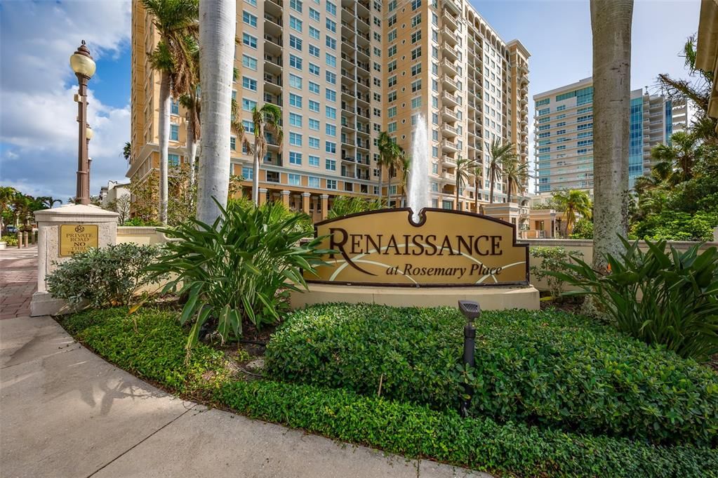 For Sale: $399,900 (2 beds, 1 baths, 1085 Square Feet)
