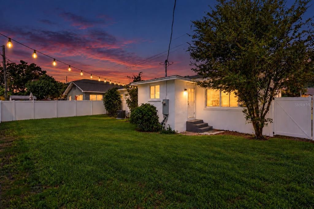 En Venta: $375,000 (3 camas, 2 baños, 1245 Pies cuadrados)