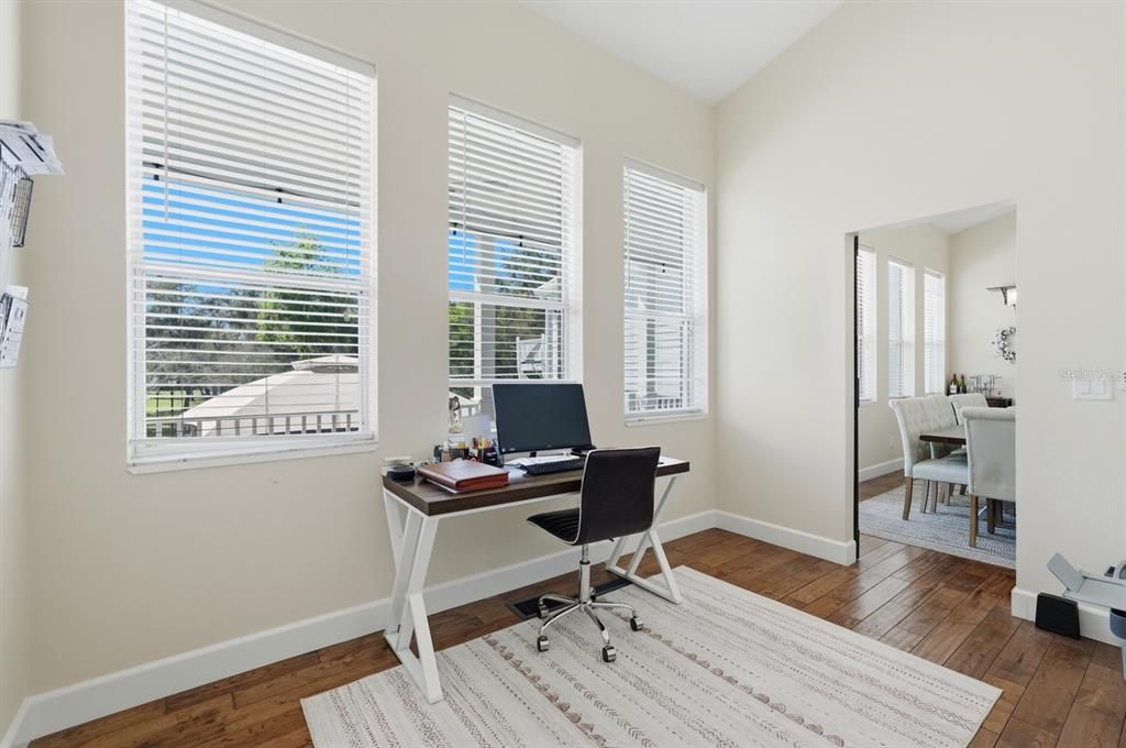 For Sale: $1,199,000 (7 beds, 4 baths, 4576 Square Feet)