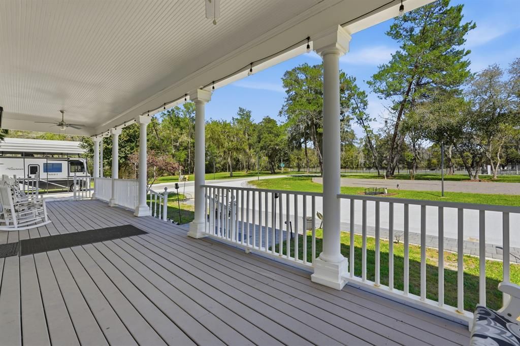 For Sale: $1,199,000 (7 beds, 4 baths, 4576 Square Feet)