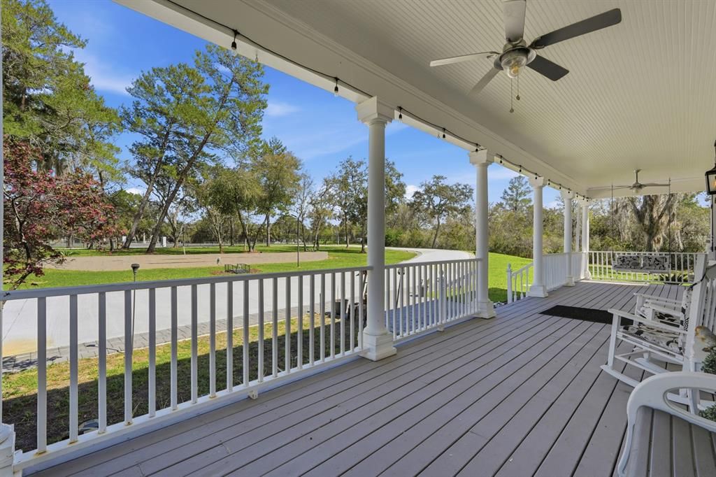 For Sale: $1,199,000 (7 beds, 4 baths, 4576 Square Feet)