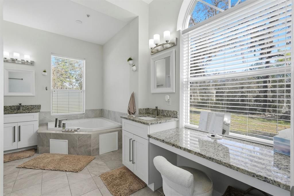 For Sale: $1,199,000 (7 beds, 4 baths, 4576 Square Feet)